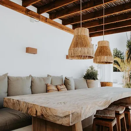 Boutique With Heated Pool Villa